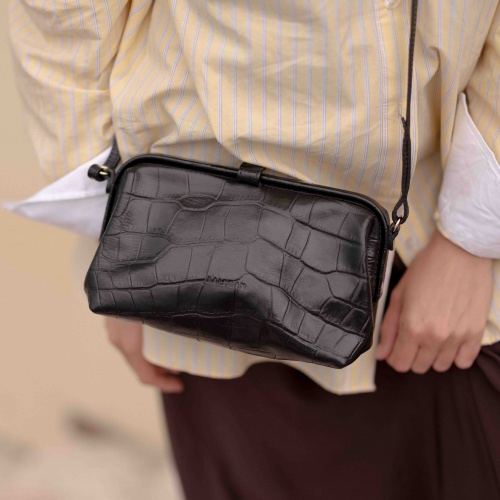 Rofe Bag M, black croco | Balagan Studio