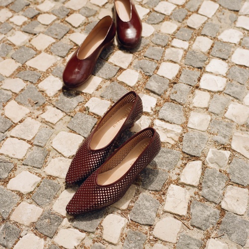 Opera Ballerina, burgundy gloss | Balagan Studio