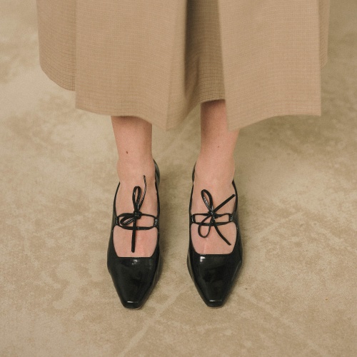 Din czółenka, czarny połysk | Balagan Studio