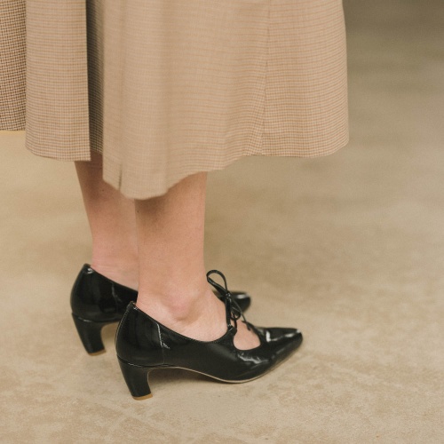 Din czółenka, czarny połysk | Balagan Studio