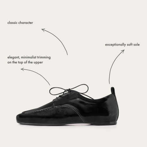 Lila Flats, glossy black| Balagan Studio