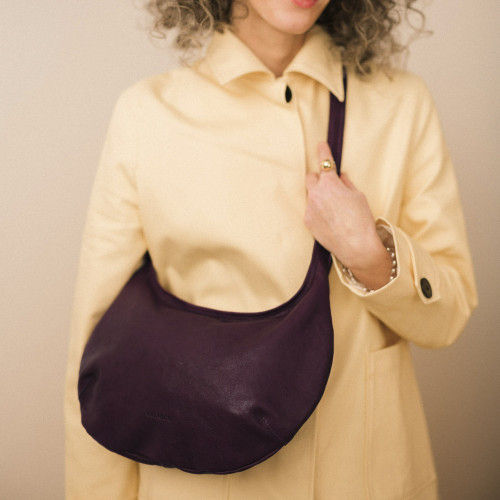 Banana Bag M, burgundy | Balagan Studio