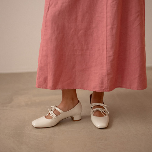 Greta Heels, glossy white | Balagan Studio