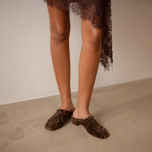 Clementine slides, pattern velvet | Balagan Studio