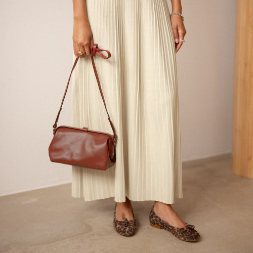 Rofe Bag M, chestnut | Balagan Studio