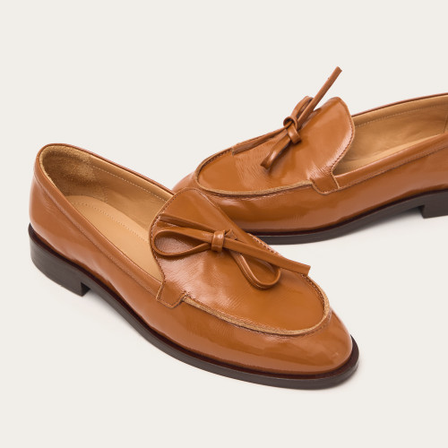 Raphael Flats, glossy caramel | Balagan Studio