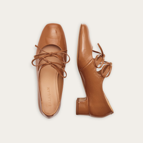 Greta Heels, glossy caramel | Balagan Studio