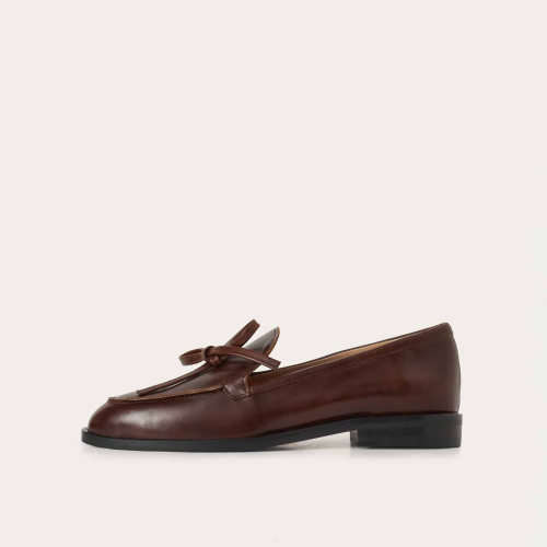 Raphael Flats, brown rustic| Balagan Studio