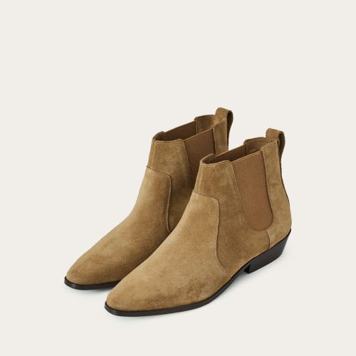 Sally Boots, soil velvet | Balagan Studio