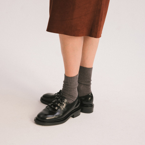 Niki półbuty, glossy black | Balagan Studio