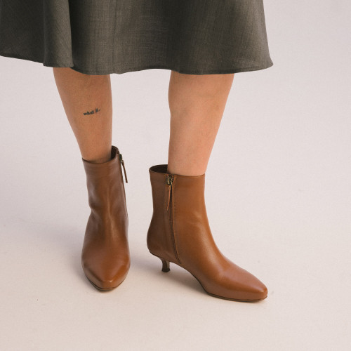 Vivian Boots, caramel| Balagan Studio