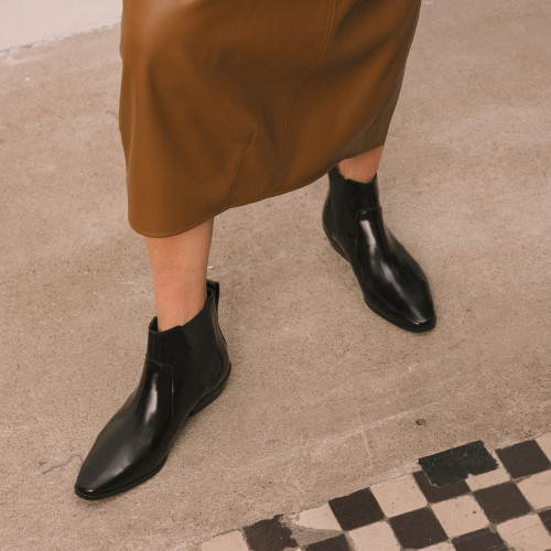 Sally Boots, glossy black | Balagan Studio
