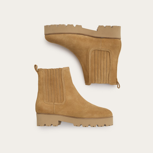 Trisha Boots, sand velvet | Balagan Studio
