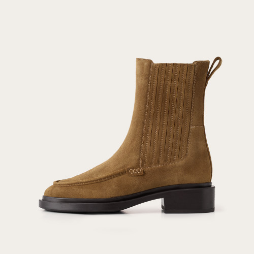 Piano Boots, soil velvet | Balagan Studio