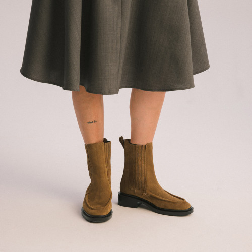 Piano Boots, soil velvet | Balagan Studio