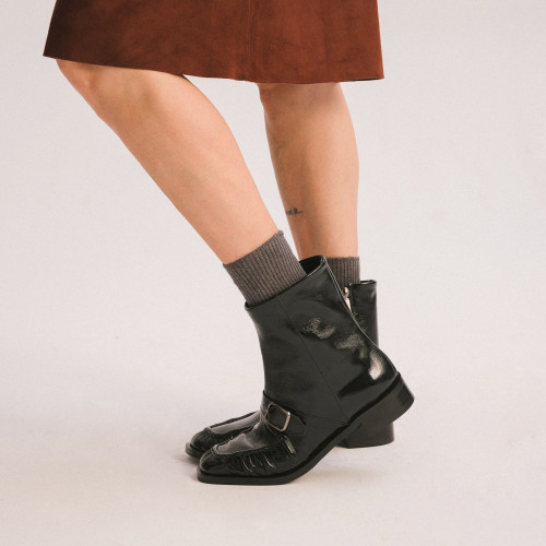 Umbria Boots, glossy black | Balagan Studio