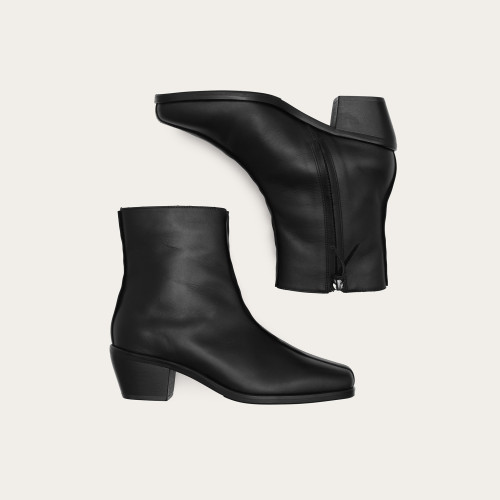 Selene Boots, black | Balagan Studio