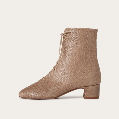 Victoria Boots, beige croco | Balagan Studio