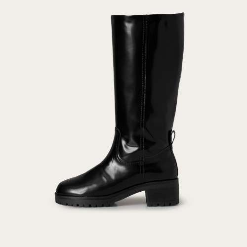Ikar Boots, glossy black  I  Balagan Studio