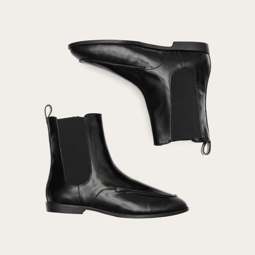 Arra Chelsea Boots, glossy black| Balagan Studio