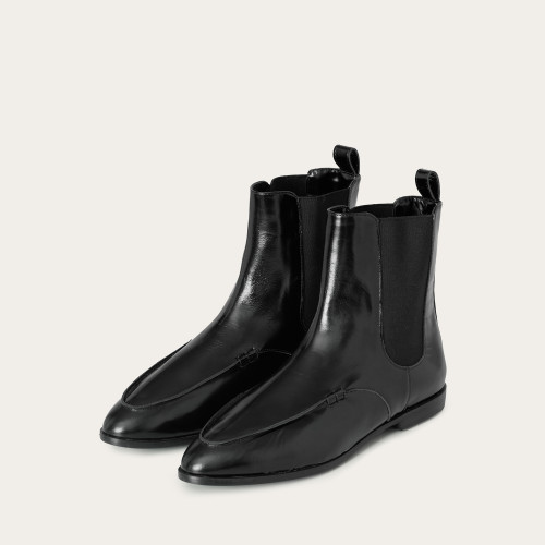 Arra Chelsea Boots, glossy black| Balagan Studio
