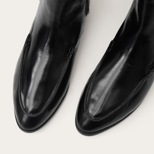 Arra Chelsea Boots, glossy black| Balagan Studio