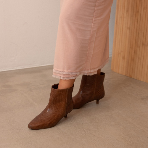 Vared Boots, caramel croco| Balagan Studio