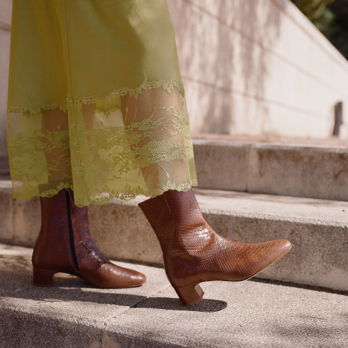 Stav Boots, caramel croco | Balagan Studio