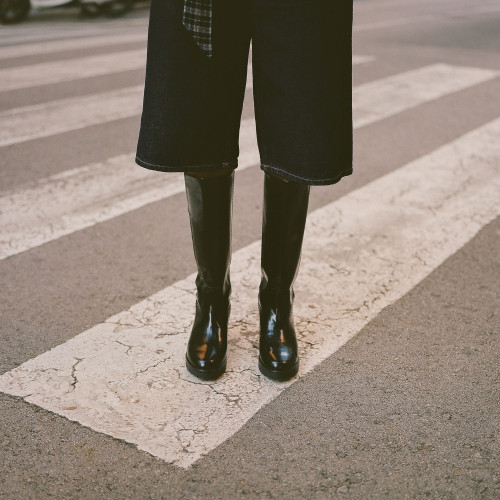 Ikar Boots, glossy black  I  Balagan Studio