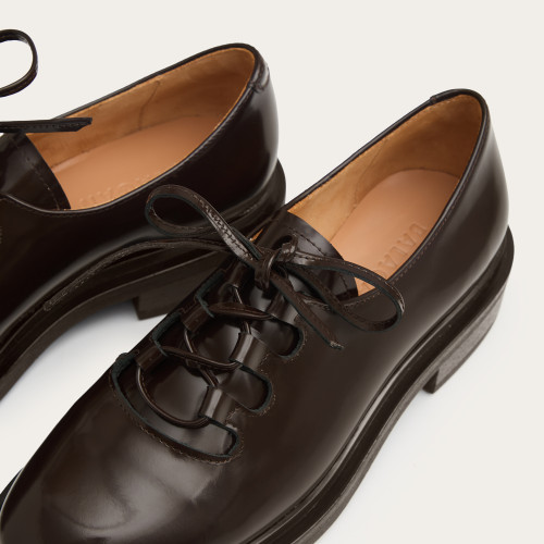 Niki Flats, glossy brown| Balagan Studio