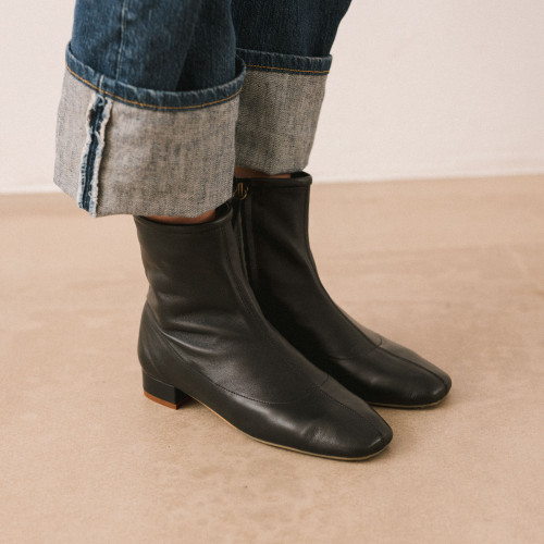 Gia Boots, black| Balagan Studio