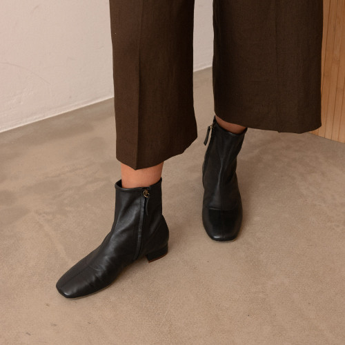 Gia Boots, black| Balagan Studio