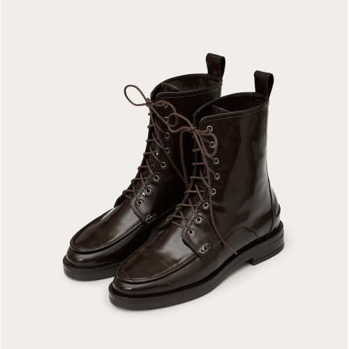 Georgia boots, glossy brown | Balagan Studio
