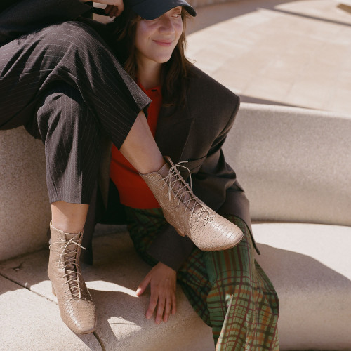 Victoria Boots, beige croco | Balagan Studio