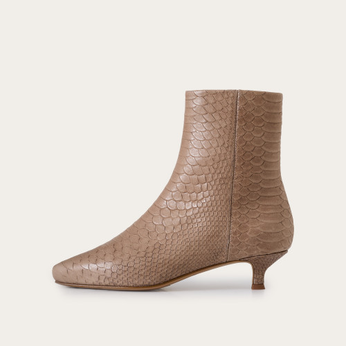 Vivian Boots, caramel| Balagan Studio