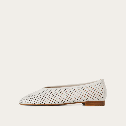 Opera Ballerina, marzipan openwork pattern | Balagan Studio