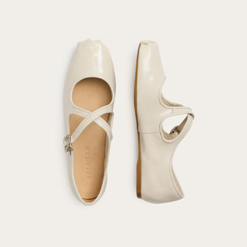 Doris Ballerina, cream gloss | Balagan Studio
