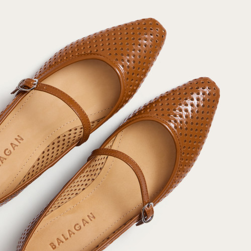Neta Ballerina, glossy caramel | Balagan Studio