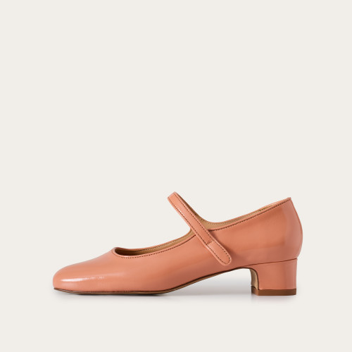 Dora czółenka na niskim obcasie, morelowy połysk | Balagan Studio