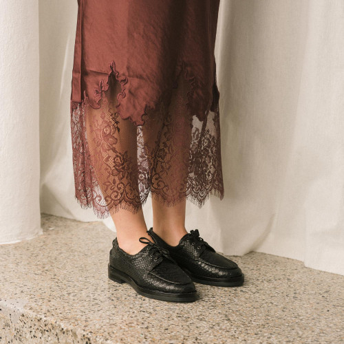 Yacht półbuty, czarny wzór krokodyla | Balagan Studio