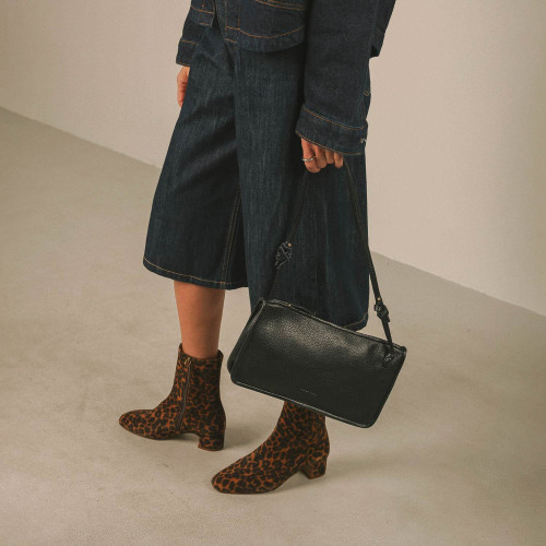 Suzanne Bag M, black | Balagan Studio