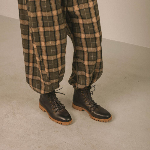 Har boots, waxed bronze | Balagan Studio