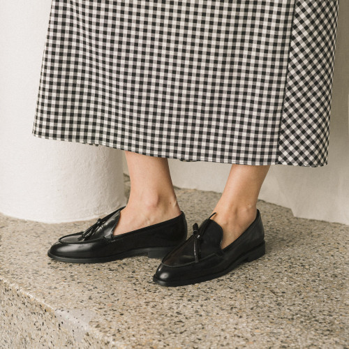 Raphael Flats, glossy black| Balagan Studio