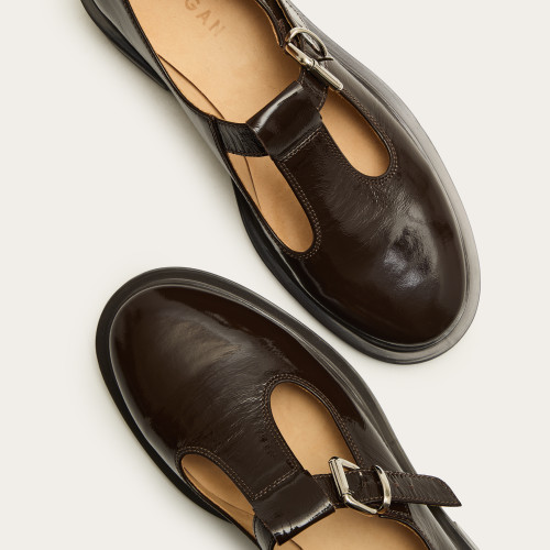 Kaia Flats, glossy brown | Balagan Studio