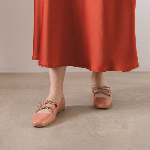 Shirley Ballerina, apricot gloss | Balagan Studio