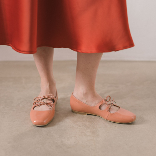 Shirley baleriny, morelowy połysk | Balagan Studio