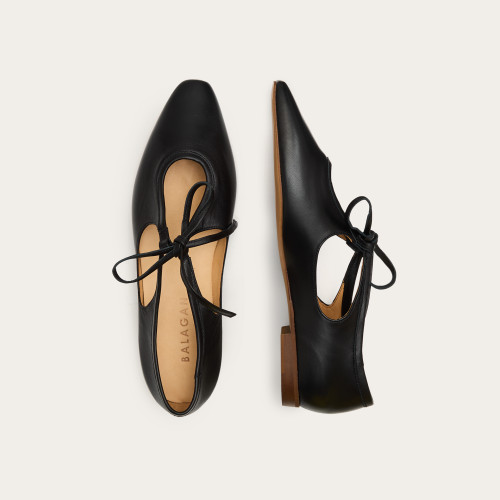 Isla Flats, black| Balagan Studio