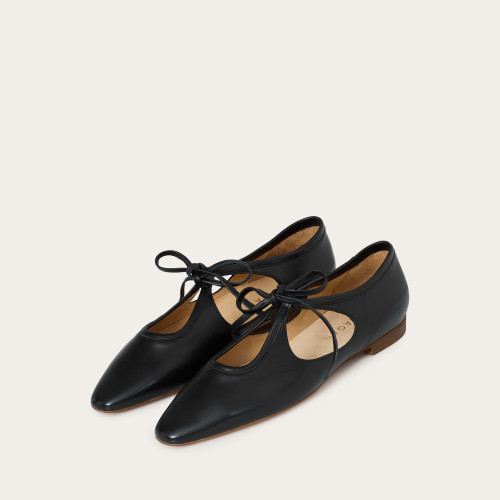 Isla Flats, black| Balagan Studio