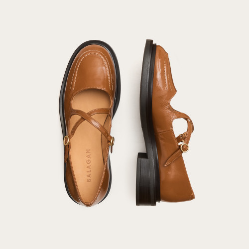 Mia Flats, glossy caramel | Balagan Studio