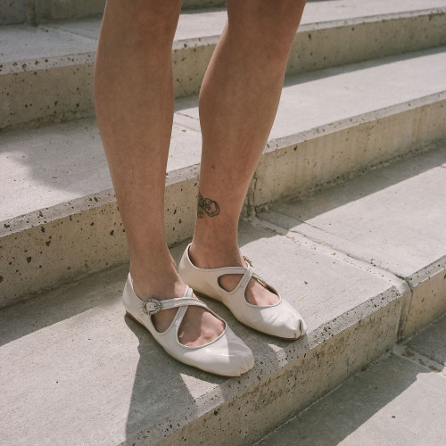 Doris Ballerina, cream gloss | Balagan Studio